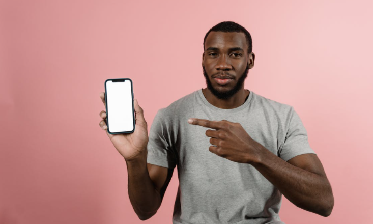 Panda Helper iOS, an alternative for AppStore, allows you to install paid apps, games, and hacks on any iPhone or iPad. Panda Helper also offers the ability to download IPA files and use a signing service that allows users to sign their IPAs directly on the device. In this article, we will look at the complete guide on how to download Panda Helper for iOS devices.